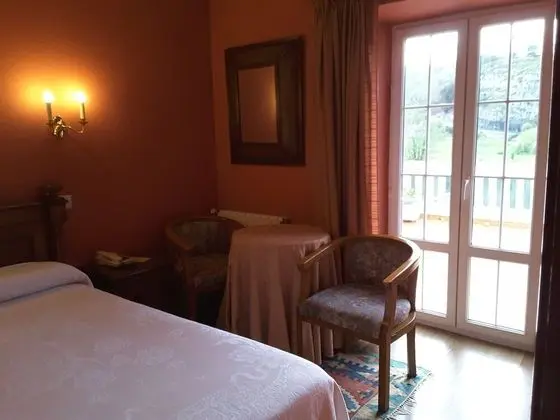 Tek Büyük veya İki Ayrı Yataklı Oda