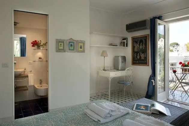 Tek Büyük Yataklı Oda, Teras