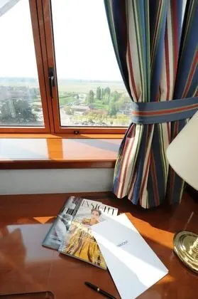 Superior Büyük Yataklı Tek Kişilik Oda