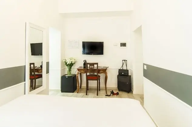 Economy Tek Büyük Yataklı Oda