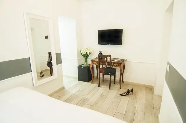 Economy Tek Büyük Yataklı Oda