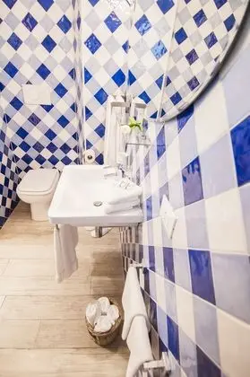 Economy Tek Büyük Yataklı Oda