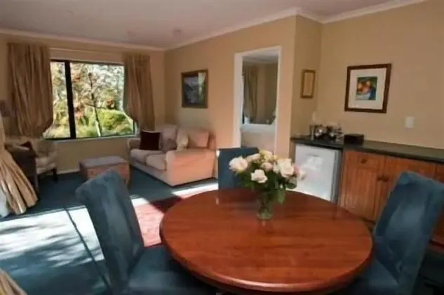 Standard Süit, 1 Yatak Odası, Sigara İçilmez, Küçük Mutfak (2 Nights Getaway)