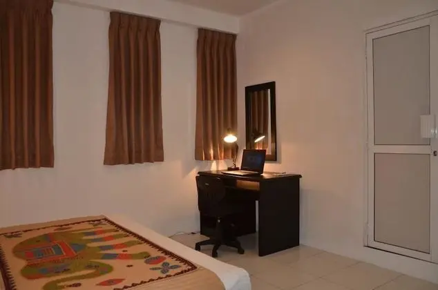 Basic Tek Büyük Yataklı Oda