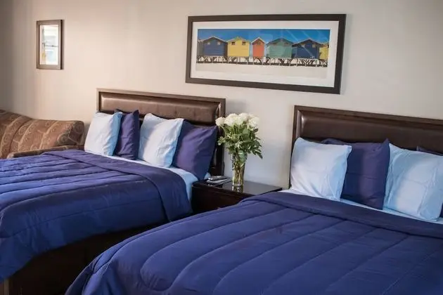 Oda (2 Queen Beds and 1 Sofa Bed)