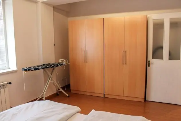 Apart Daire, 2 Yatak Odası (Frik 10)