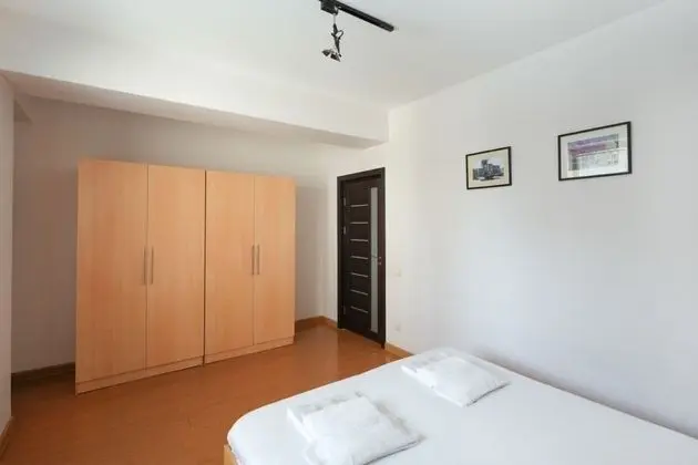 Apart Daire, 2 Yatak Odası (Frik 10)
