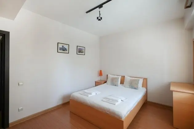 Apart Daire, 2 Yatak Odası (Frik 10)