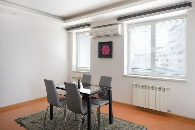 Apart Daire, 2 Yatak Odası (Frik 10)