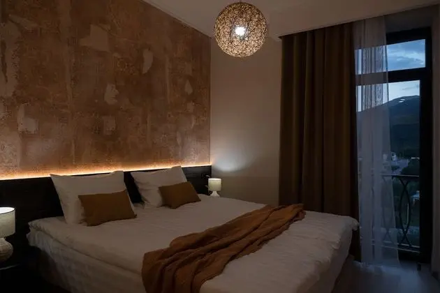 Design Apart Daire, 1 En Büyük (King) Boy Yatak ve Çekyat, Sigara İçilmez, Dağ Manzaralı