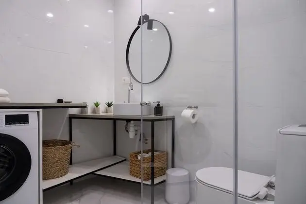 Design Apart Daire, 1 En Büyük (King) Boy Yatak ve Çekyat, Sigara İçilmez, Dağ Manzaralı