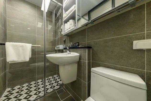 Deluxe Family Twin Room, City View