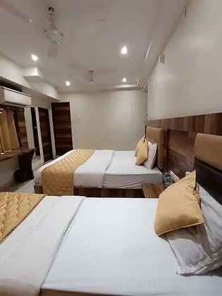 Deluxe Dört Kişilik Oda