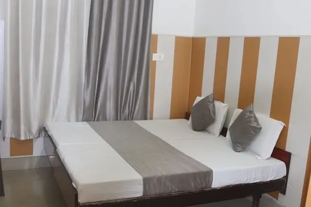 Economy Tek Büyük Yataklı Oda