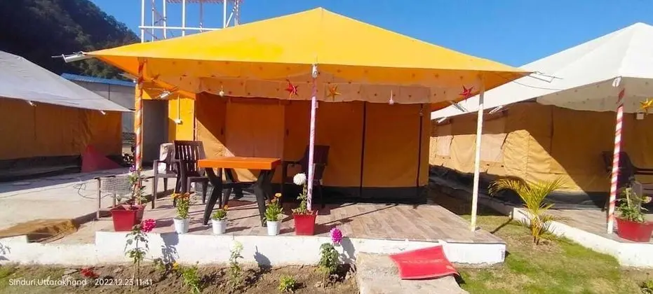 Luxury Tek Büyük Yataklı Oda