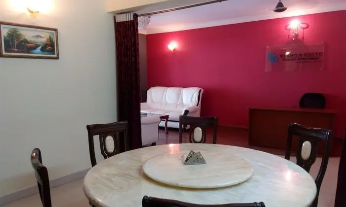 Çatı Katı Süiti (Penthouse)