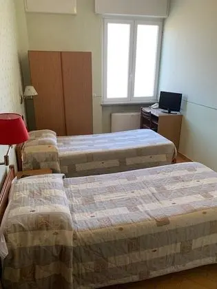 Tek Büyük veya İki Ayrı Yataklı Oda, Sigara İçilmez