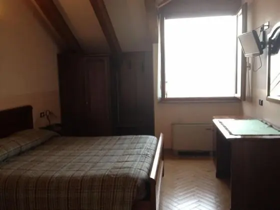 Tek Büyük Yataklı Oda, Sigara İçilmez, Dağ Manzaralı