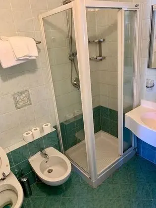 Tek Büyük Yataklı Oda, Sigara İçilmez, Dağ Manzaralı