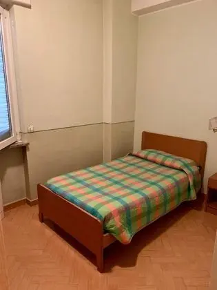 Tek Kişilik Oda, 1 Tek Kişilik Yatak, Sigara İçilmez, Dağ Manzaralı