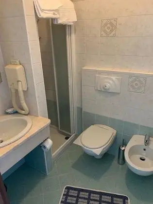 Tek Kişilik Oda, 1 Tek Kişilik Yatak, Sigara İçilmez, Dağ Manzaralı
