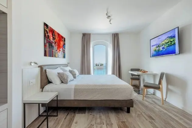 Junior Süit, Sigara İçilmez, Göl Manzaralı