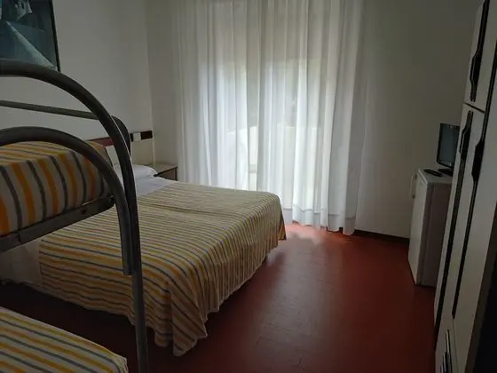 Economy Dört Kişilik Oda