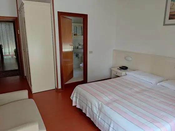 Tek Büyük veya İki Ayrı Yataklı Oda