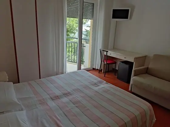 Tek Büyük veya İki Ayrı Yataklı Oda