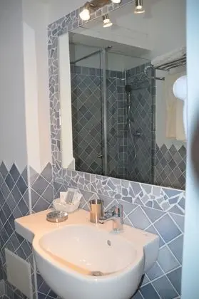 Classic Üç Kişilik Oda, Tepe Manzaralı