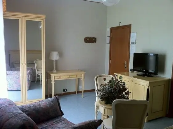 Classic Tek Büyük veya İki Ayrı Yataklı Oda, Balkon