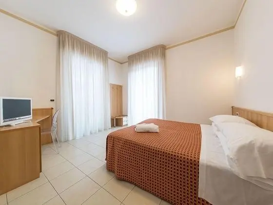 Tek Büyük veya İki Ayrı Yataklı Oda