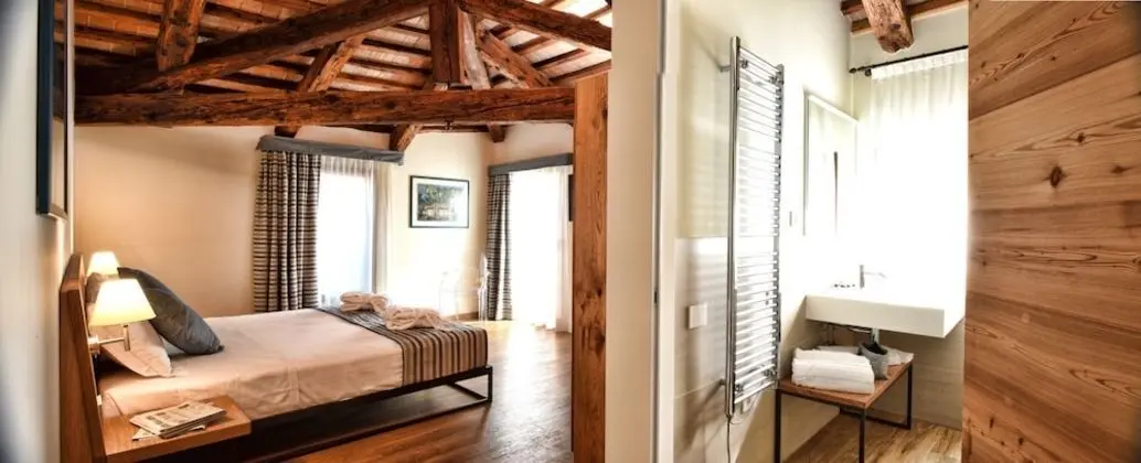 Comfort Tek Büyük veya İki Ayrı Yataklı Oda