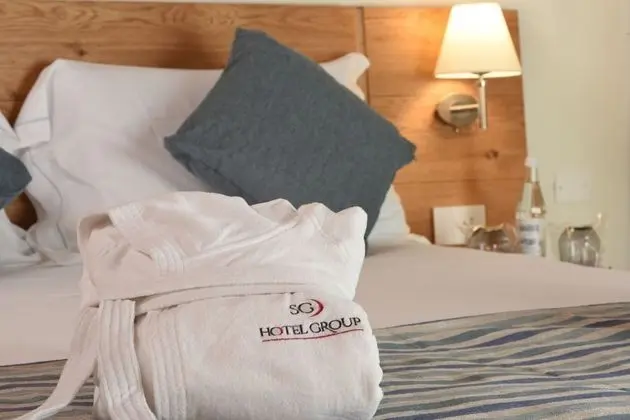 Comfort Tek Büyük veya İki Ayrı Yataklı Oda