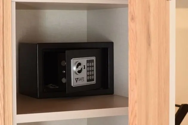 Comfort Tek Büyük veya İki Ayrı Yataklı Oda