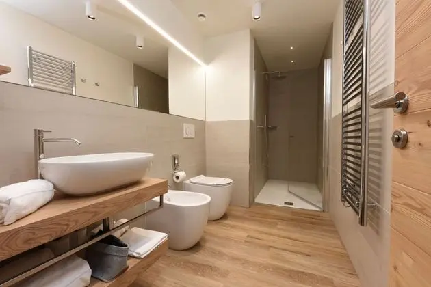 Comfort Tek Büyük veya İki Ayrı Yataklı Oda