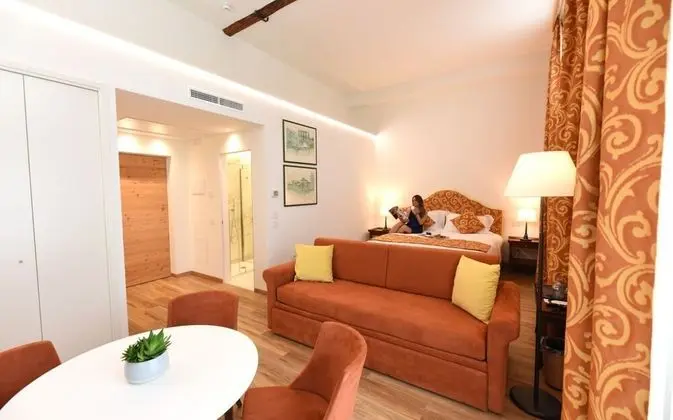 Süit, Bahçe Manzaralı