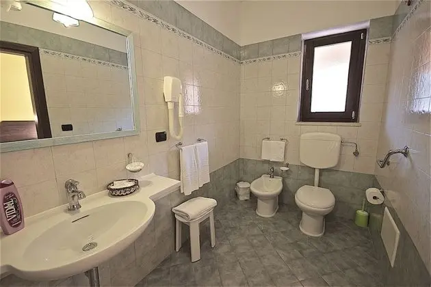 Standard Tek Büyük veya İki Ayrı Yataklı Oda, Teras