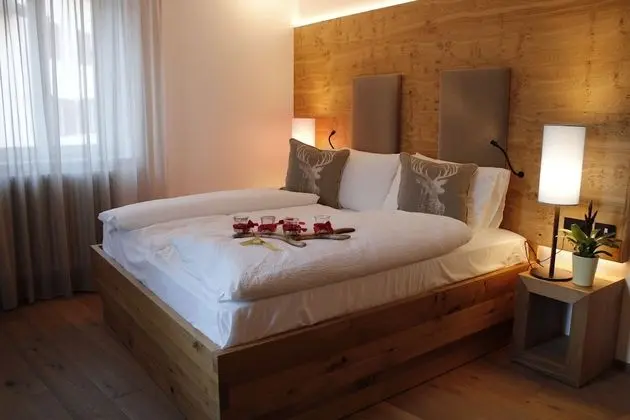 Basic Tek Büyük Yataklı Oda