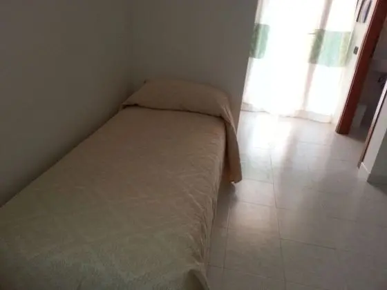 Basic Tek Kişilik Oda