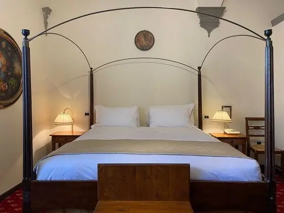 Standard Tek Büyük Yataklı Oda