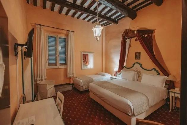 Standard Üç Kişilik Oda