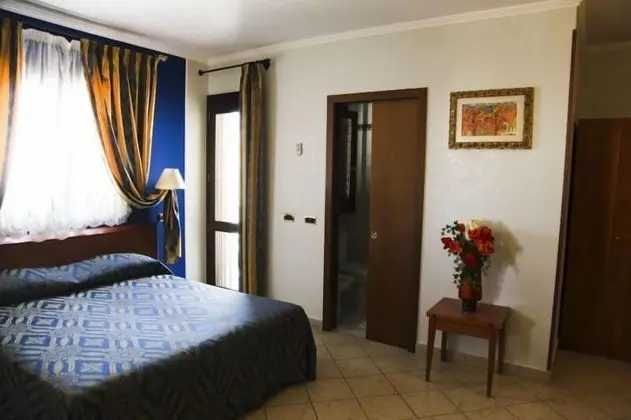 Standard Tek Büyük veya İki Ayrı Yataklı Oda, Deniz Manzaralı