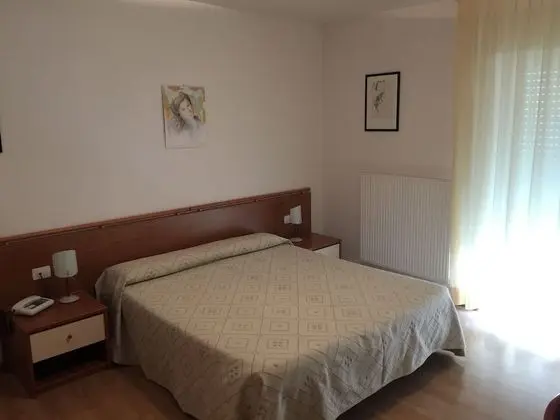 Design Tek Büyük Yataklı Oda, 1 Çift Kişilik Yatak, Teras