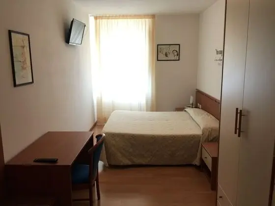 Tek Büyük Yataklı Oda, 1 Yatak Odası