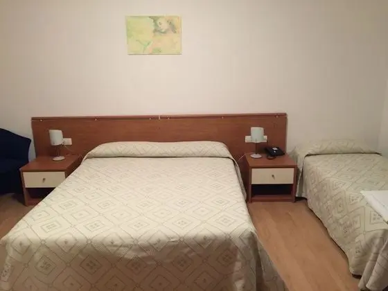 Üç Kişilik Oda, 1 Yatak Odası, Dağ Manzaralı