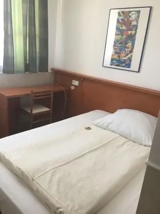 Tek Kişilik Oda