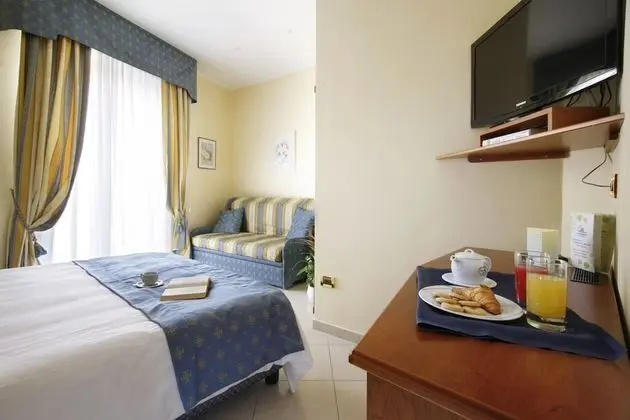 Standard Tek Büyük veya İki Ayrı Yataklı Oda