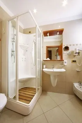 Standard Tek Büyük veya İki Ayrı Yataklı Oda