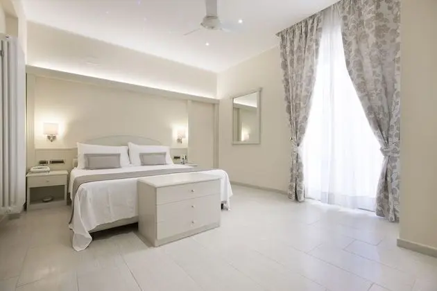 Superior Tek Büyük veya İki Ayrı Yataklı Oda